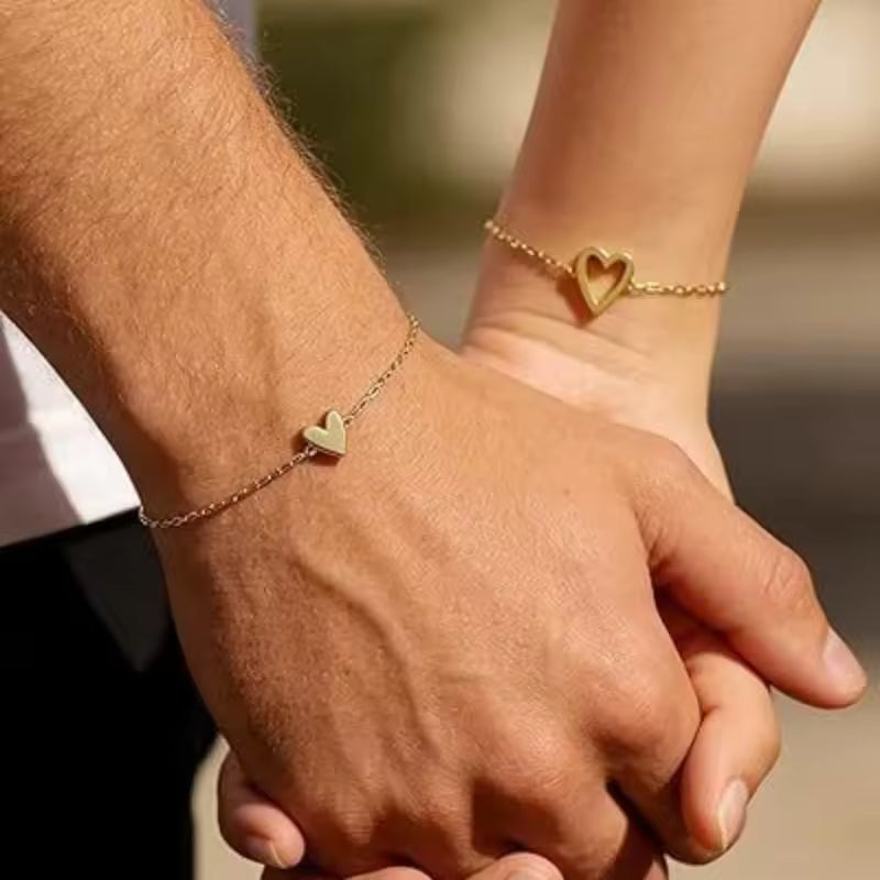 Amoura™ Bracciale Cuori Uniti