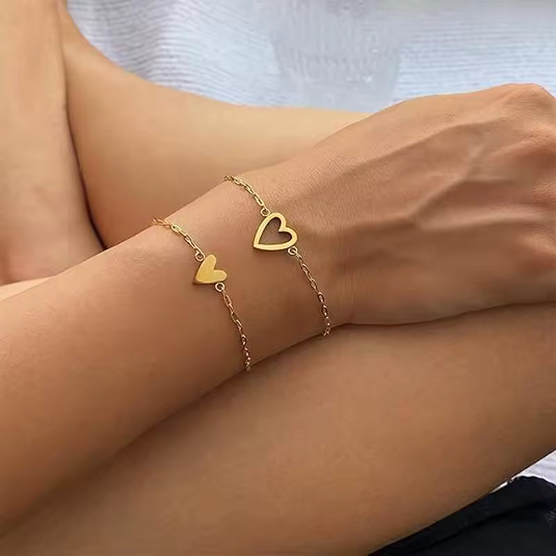 Amoura™ Bracciale Cuori Uniti